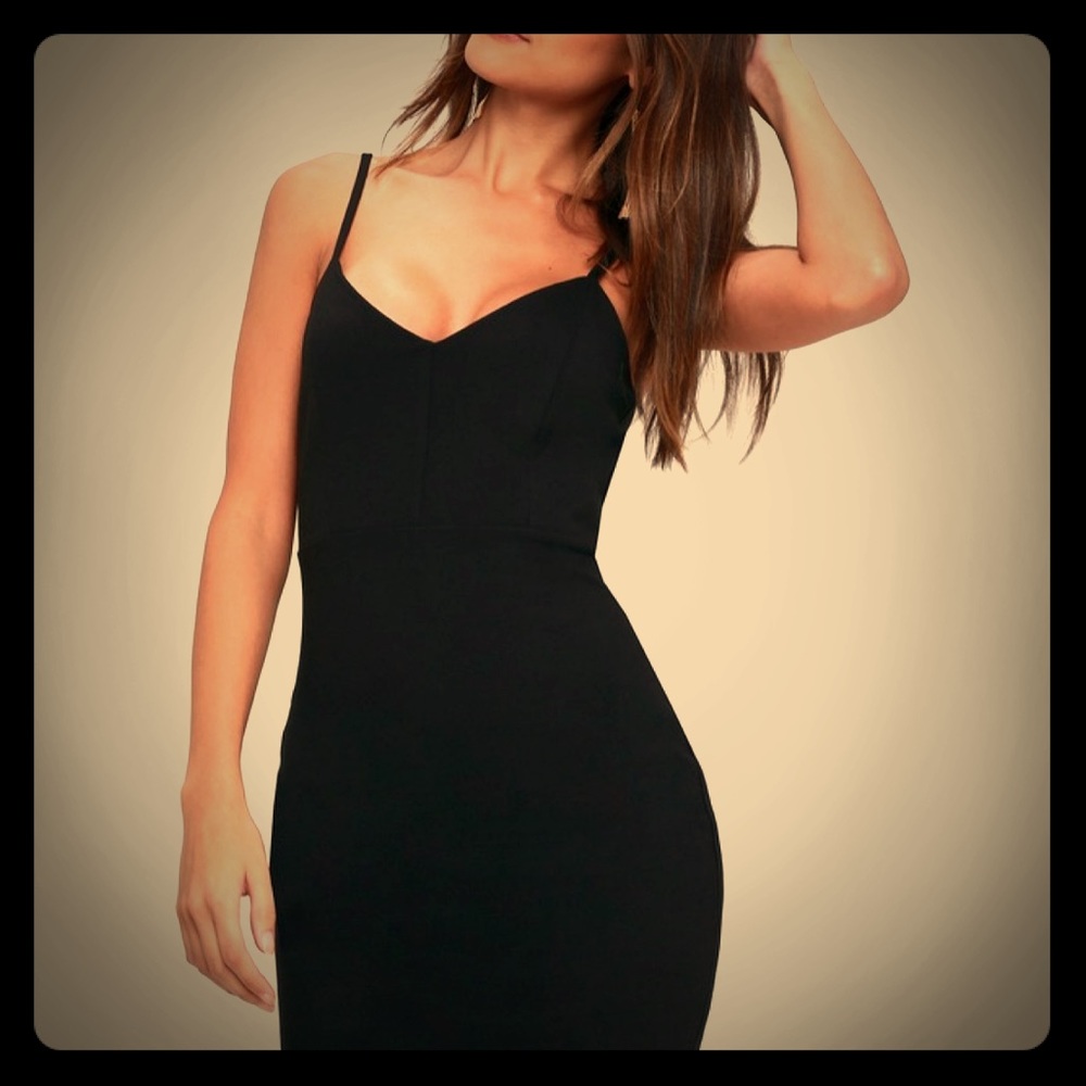 Black bodycon dress NWT